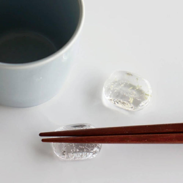 Aderia Handmade Glass & Platinum Foil Chopsticks Rest