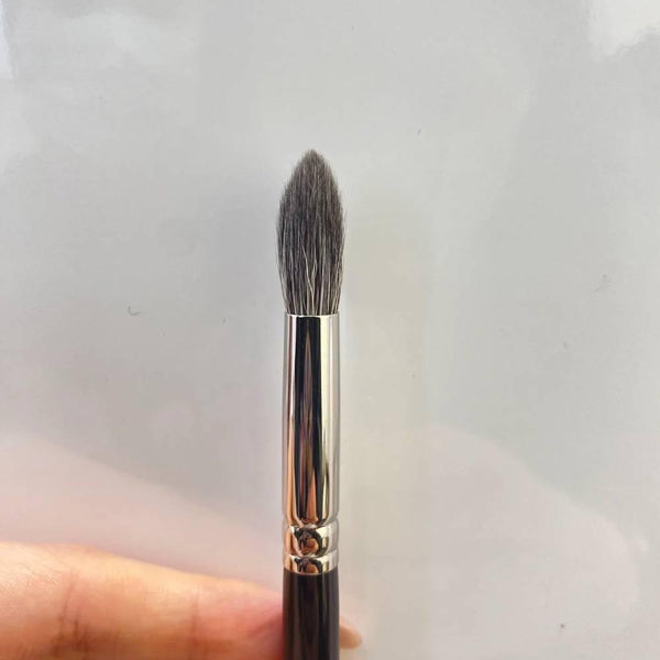 Hakuhodo Japanese Makeup Brush for Eyeshadow G5522