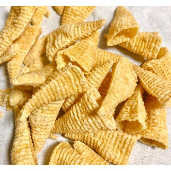 House Foods Tongari Corn Japanese Cone Shaped Chips Grilled Corn Flavor 62g