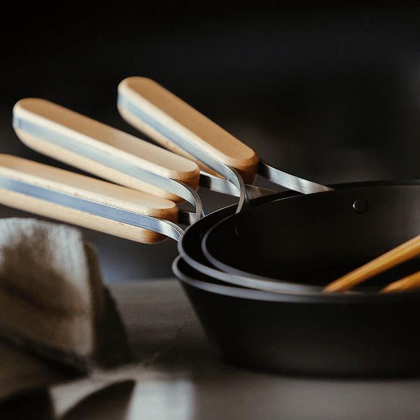 Wahei Enzo Non-Stick Iron Induction Frying Pan (2mm Thick)